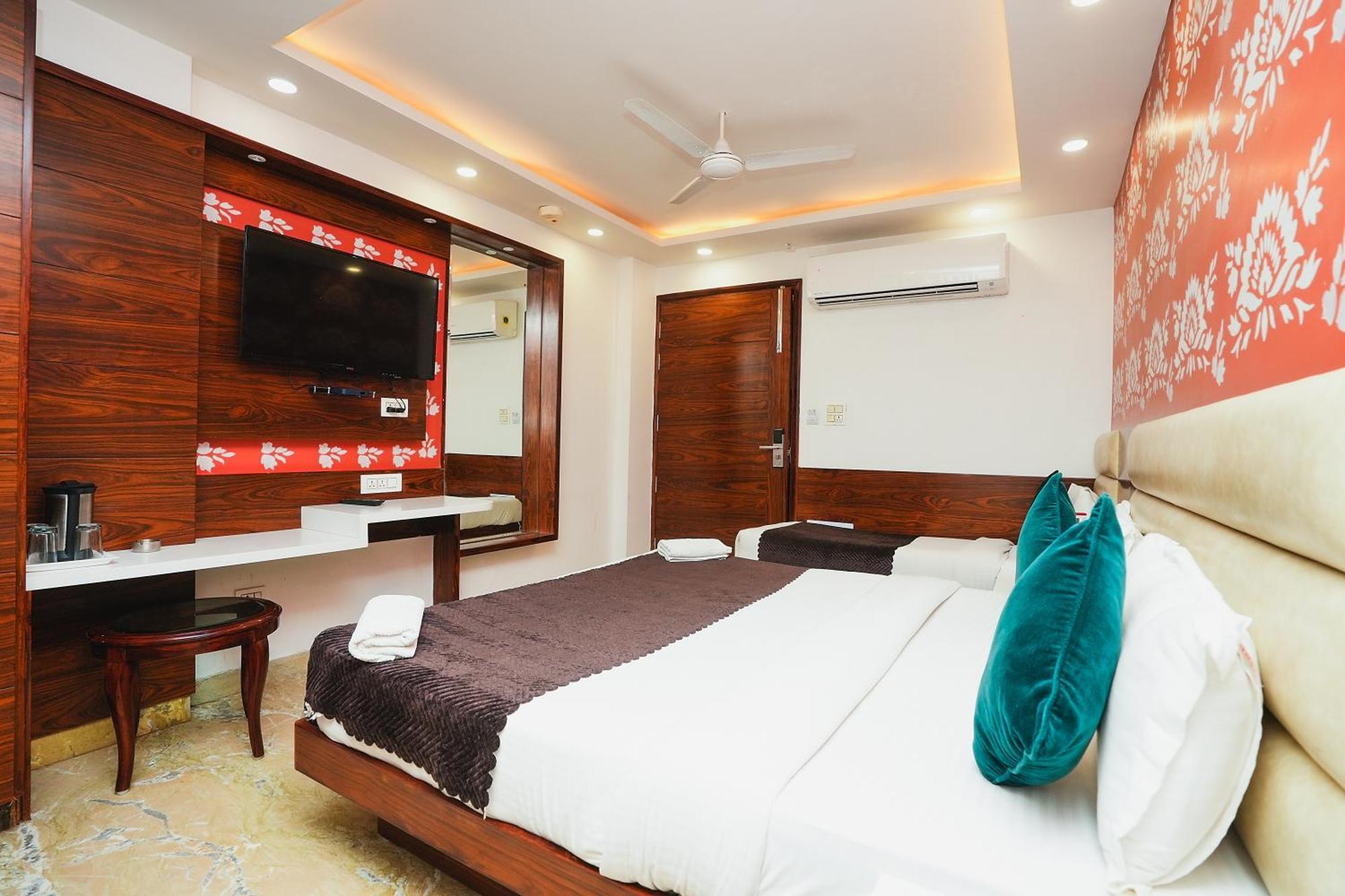 Hotel Kabir Palace Karol Bagh Nova Deli Exterior foto