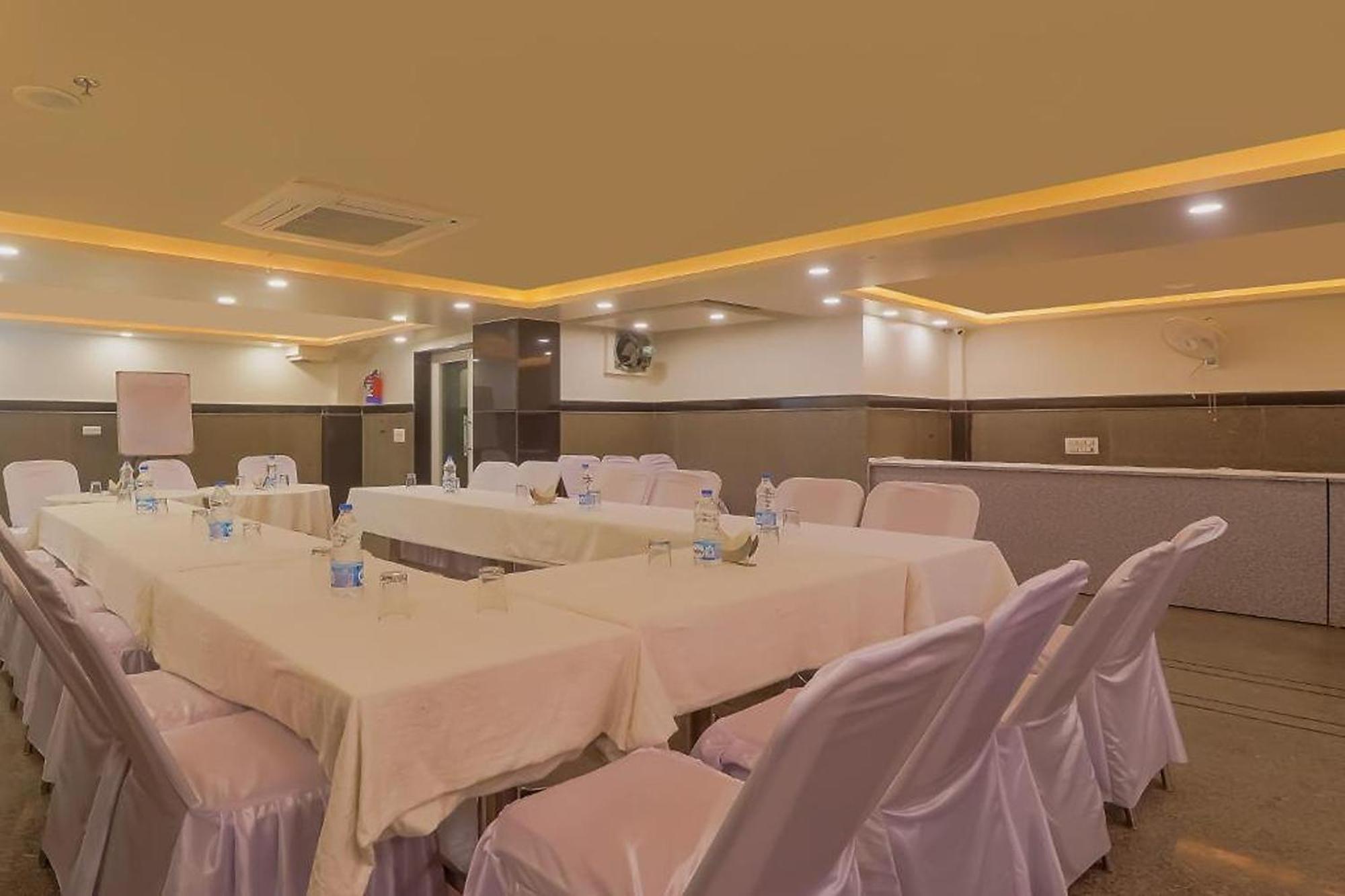 Hotel Kabir Palace Karol Bagh Nova Deli Exterior foto